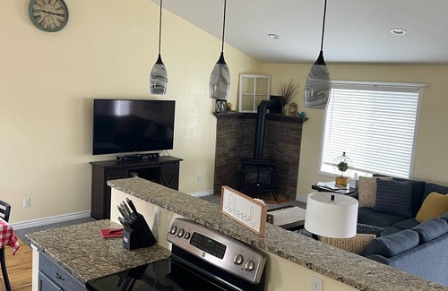St. Anthony House | Newly remodeled. Home away from home. Great for any adventure!