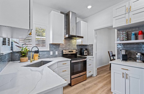 Allen House | Newly remodeled home with attached garage and large yard