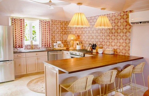 Dunmore Town House | Newly Remodeled Luxury Villa w/Pool & Gorgeous Pri