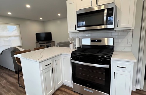 Parma Heights House | Newly Remodeled Monthly Special! 2 Bd/1Bath Home!
