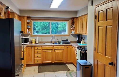 Brownsville Cabin | Newly remodeled, multifunctional, secluded retreat w/views of Mississippi River