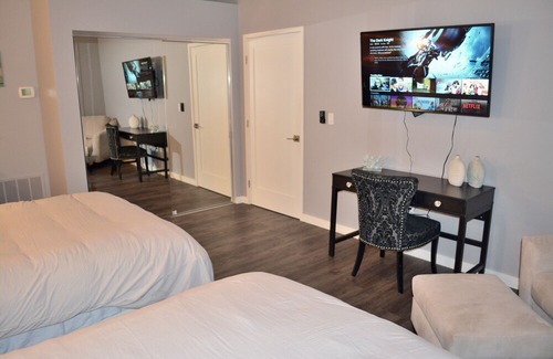 Cortez Hill Apartment | Newly Remodeled One Bedroom on Cortez Hill!