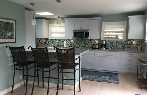 Pierpont Bay House | Newly Remodeled Pierpont Beach Bungalow just a Short Walk to the Sand