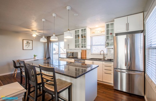 Bountiful House | Newly Remodeled, Relaxing Red Brick Cottage