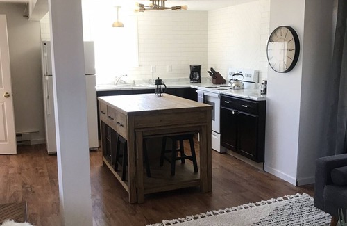 Marquette Apartment | Newly Remodeled Spacious Downtown Apt blocks away from Lake Superior