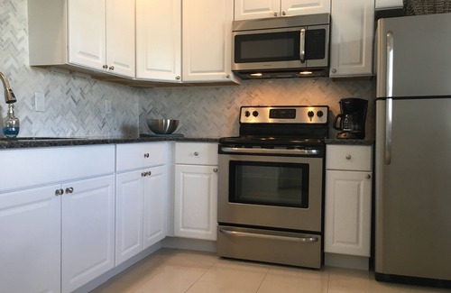 Coquina Key Condo | Newly remodeled water front condo. Fully furnished. Ground floor at Waterside.