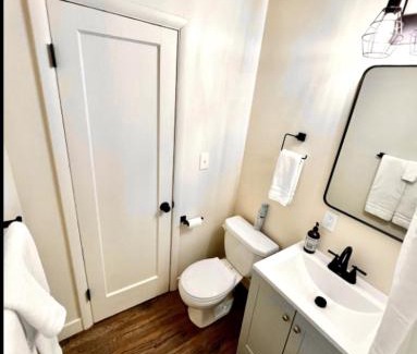 West Valley City Apartment | Newly Remodeled 2 bedroom 1 bath duplex