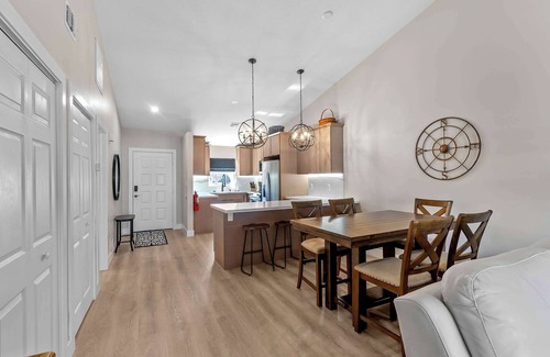 Punta Gorda Villa | Newly remodeled Villa On The Water, Sunset/Scenery