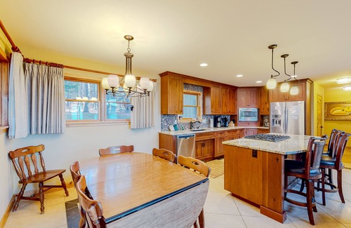 Empire House | Newly remodeled waterfront home on Little Glen Lake with deck, gas grill, AC