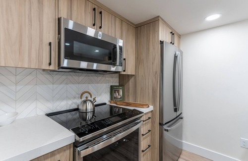 North Park City Condo | Newly Remodeled with new furnishings at the base of Park City Mountain Resort.