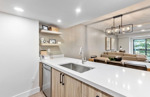 North Park City Condo | Newly Remodeled with new furnishings at the base of Park City Mountain Resort.