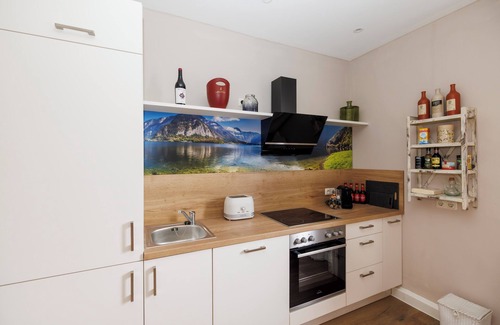 Diessen am Ammersee Apartment | Newly renovated apartment in the middle of the village - dog friendly