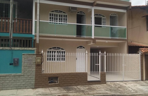 Rio das Ostras House | Newly renovated 3 storey house, great location