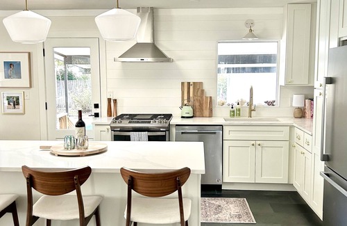 Fort Walton Beach House | Newly Renovated Home w/pool - 5 minutes from the beach!