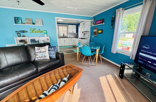 Edwardsburg Cottage | Newly renovated 2-bedroom Lakehouse in Edwardsburg - 11 miles from ND