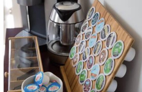 Forest Park Apartment | Newly renovated 2-bedroom flat in charming Forest Park, Pet Friendly!