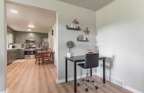 Walnut Creek House | Newly Renovated 2 Bedroom home in Amish country!