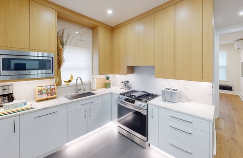 Sheepshead Bay Condo | Newly renovated 2-bedroom in Sheepshead Bay, Brooklyn