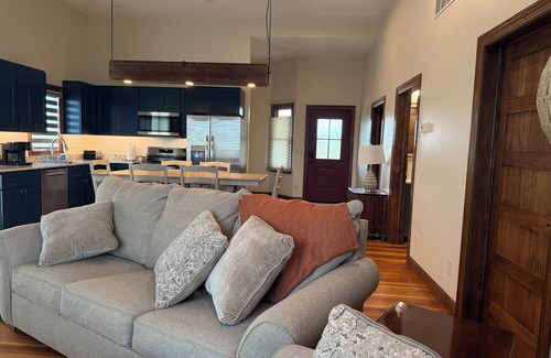 Galena House | Newly renovated 2-bedroom house with Hottub in lovely Galena countryside