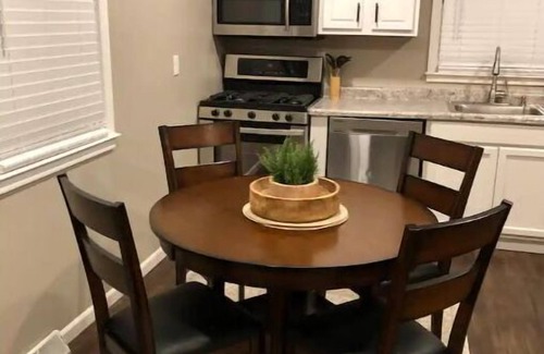Bradley House | Newly Renovated, 2 King Beds, 2 Baths, Office