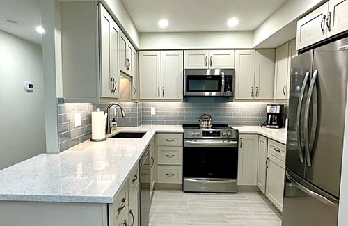 Marco Island Condo | Newly renovated 2 Bedroom South Seas Tower 3 Crescent Beach