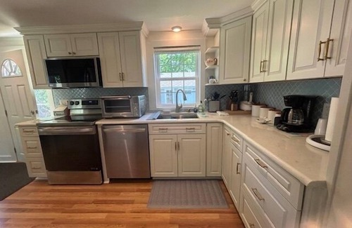 Falmouth Heights House | Newly Renovated 2BD-Central A/C, 10-Min Bike Ride to Falmouth Heights Beach