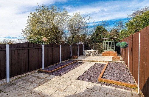 Birkenhead House | Newly renovated 3 bed house, Perfect for contractors, or family stays