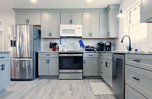 Nashville House | "Newly Renovated 3-Bed Duplex in Nashville w/King Bed, Large Yard & Easy Access"