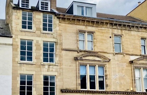 Cupar House | Newly renovated 3-bedroom townhouse in Cupar town centre