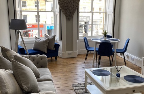 Cupar House | Newly renovated 3-bedroom townhouse in Cupar town centre