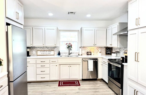 Norman House | Newly Renovated 3 bedroom home…5 minute walk to the OU Campus & sports venues