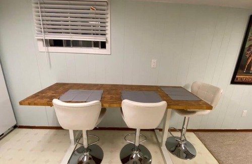 North Central Edmonton Villa | Newly renovated 3 bedroom, 2 bathroom house