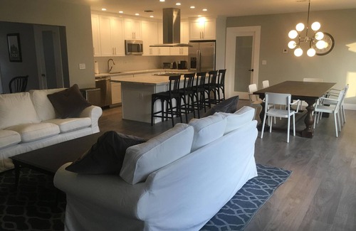 Boca Raton House | Newly Renovated 4/3 Upscale East Boca Home
