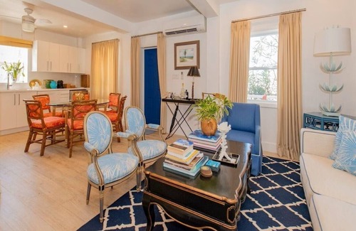 Governor's Harbour House | Newly renovated 5-Bedroom Harbourfront Oasis in Historic Governor's Harbour