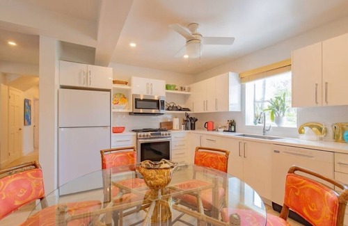Governor's Harbour House | Newly renovated 5-Bedroom Harbourfront Oasis in Historic Governor's Harbour