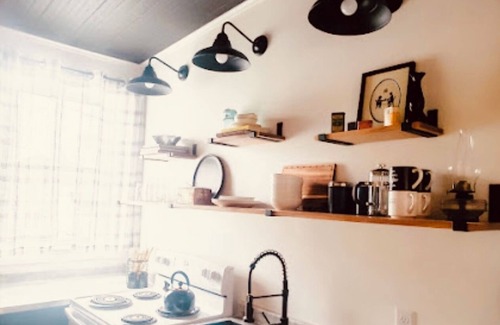 Manchester Apartment | Newly renovated apartment in historic downtown Manchester