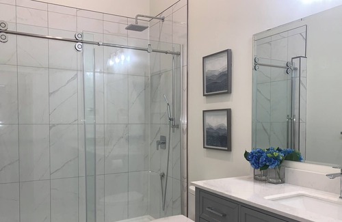 Petrolia Apartment | Newly renovated apartment in the heart of downtown Petrolia -The Elizabeth Suite
