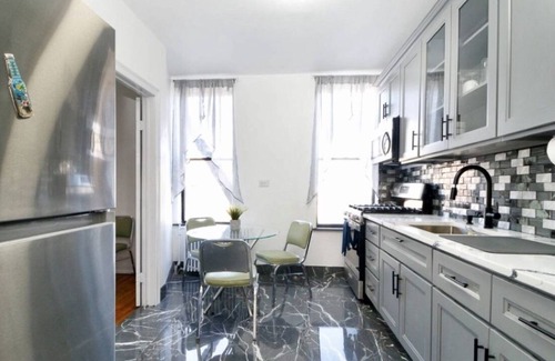 Bedford-Stuyvesant House | Newly renovated apartment
