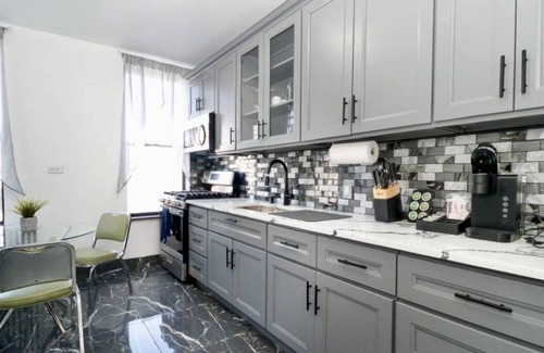 Bedford-Stuyvesant House | Newly renovated apartment