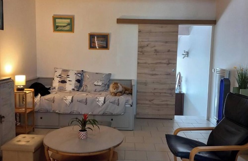 Hourtin-Plage Apartment | Newly renovated apartment 100m from the beach, quiet and pleasant