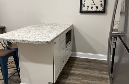 Counce Apartment | Newly Renovated Apartments near Pickwick Lake! Less than 10 min to boat ramp!