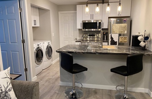 Mackay Apartment | Newly renovated apartment on Main Street