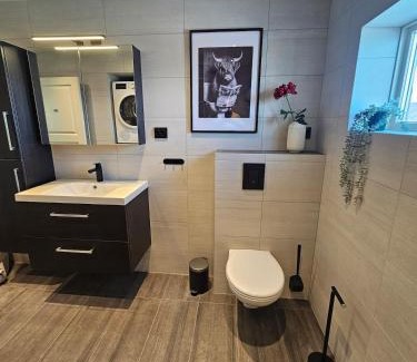 Haram Apartment | Newly renovated apartment in beautiful Haramsøy