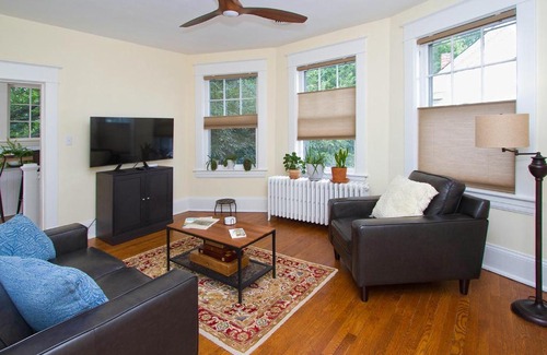 Old Southwest Apartment | Newly-renovated Apt near Downtown Roanoke