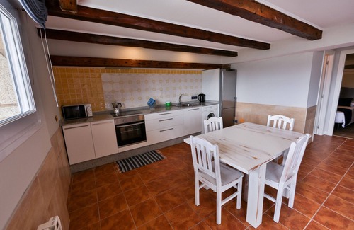 Camarinas Apartment | Newly renovated beach apartment
