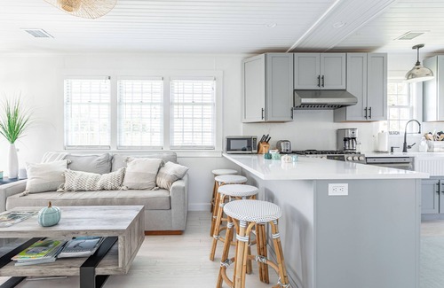 Jamesport Cottage | Newly Renovated Beach Cottage in Jamesport, NY with a private beach.