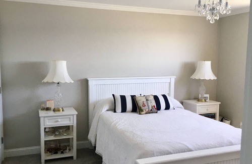Kennebunk Condo | Newly Renovated Beachfront Condo