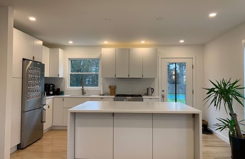 Bellport House | Newly renovated Bellport Village getaway