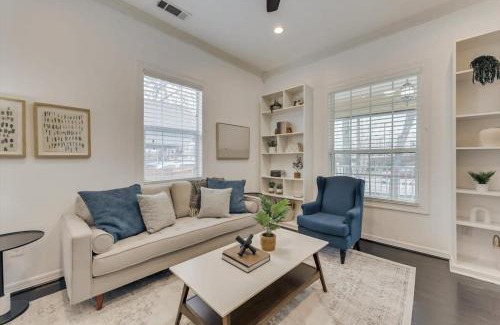 Kessler House | Newly Renovated Bishop Arts Home