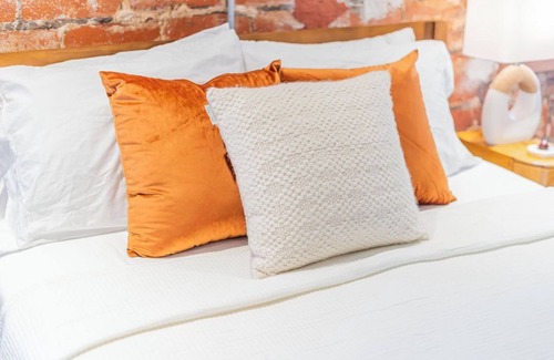 Jacksonville Hotel | Newly renovated Boutique Hotel *Must See*